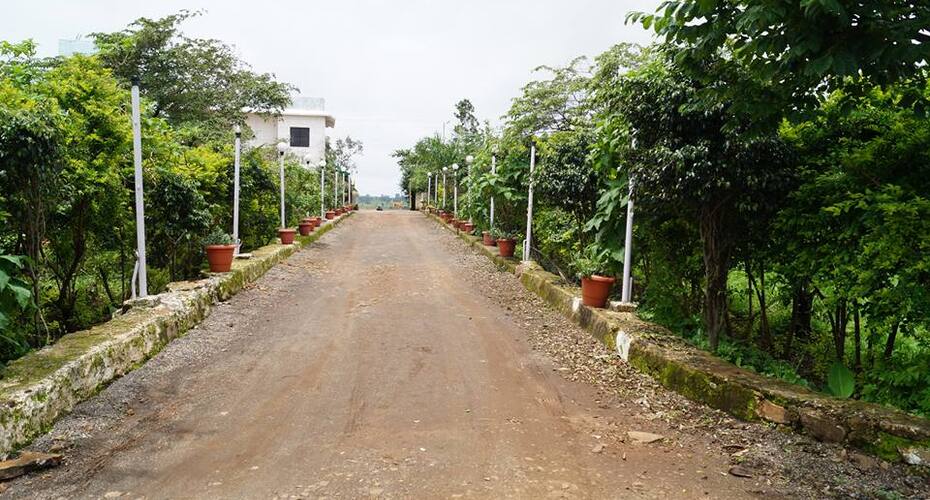 Hotel Aayushi Resort, Amravati 4